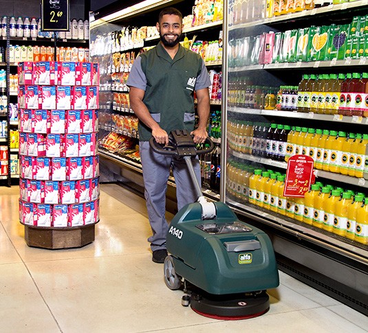 A140 Lavadora compacta de operação a pé alt 7