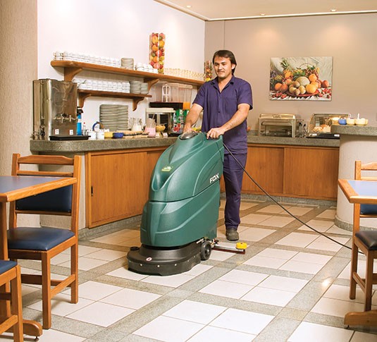 Fox Lavadora Automática a Cabo e Operação a Pé