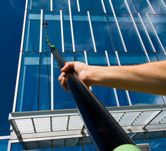 Água Pura Limpeza de vidros alt 7