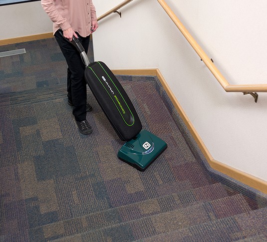 Independence Battery-Powered Lightweight Upright Vacuum alt 5