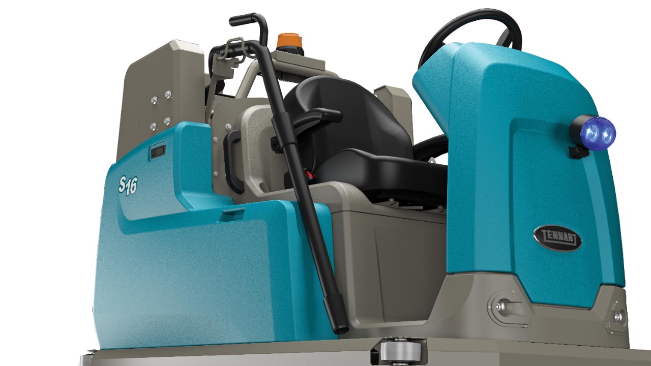 Kris Kantor of Lakewood Elementary wins Tennant's Custodians Are Key Grand Prize