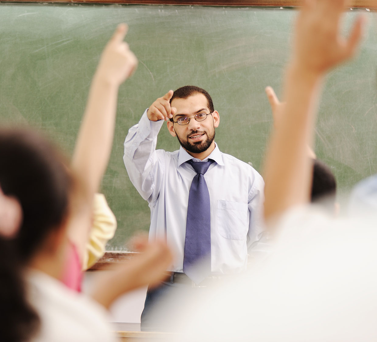 Students in a clean classroom can focus on learning