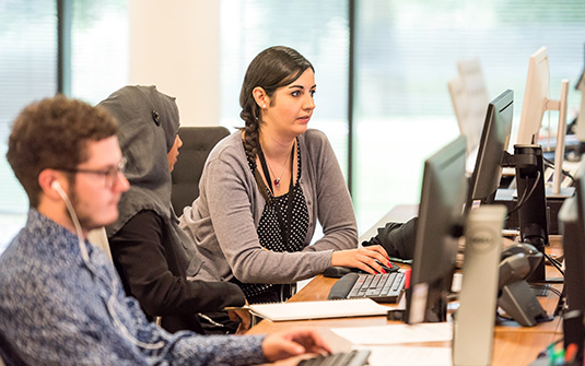 Tennant company customer service fielding questions from Tennant customers