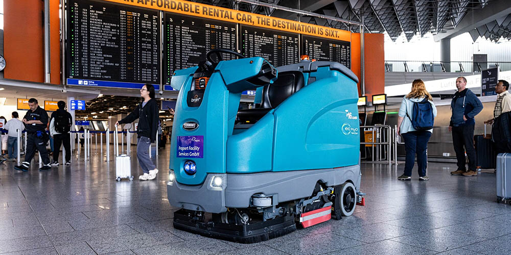 Tennant T16AMR Robotic Floor Scrubber in Frankfurt Airport