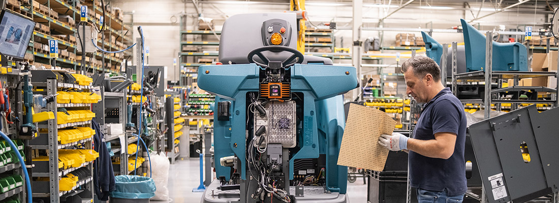 Assembling T16AMR Robotic Floor Scrubber Machine in Europe