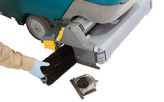 cleaner changing the brush of T500-T500e