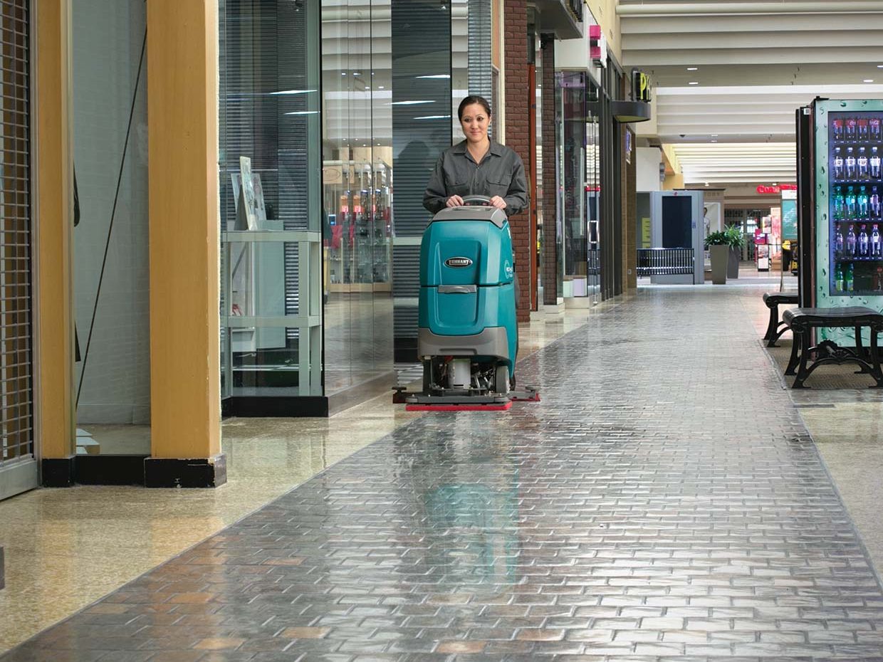 T300 Orbital Walk-Behind Scrubber Cleaning Retail